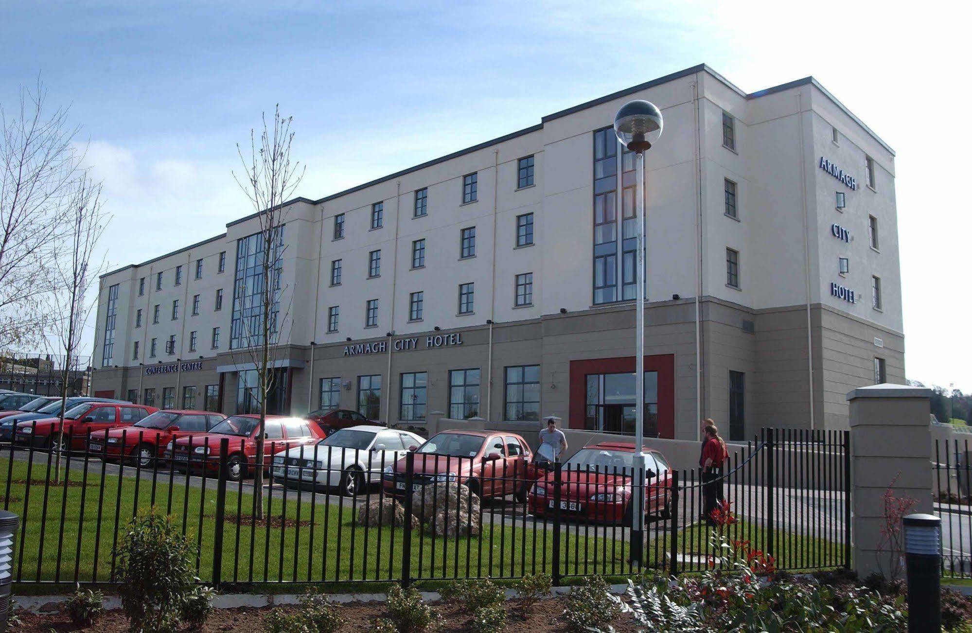 Armagh City Hotel Exterior photo